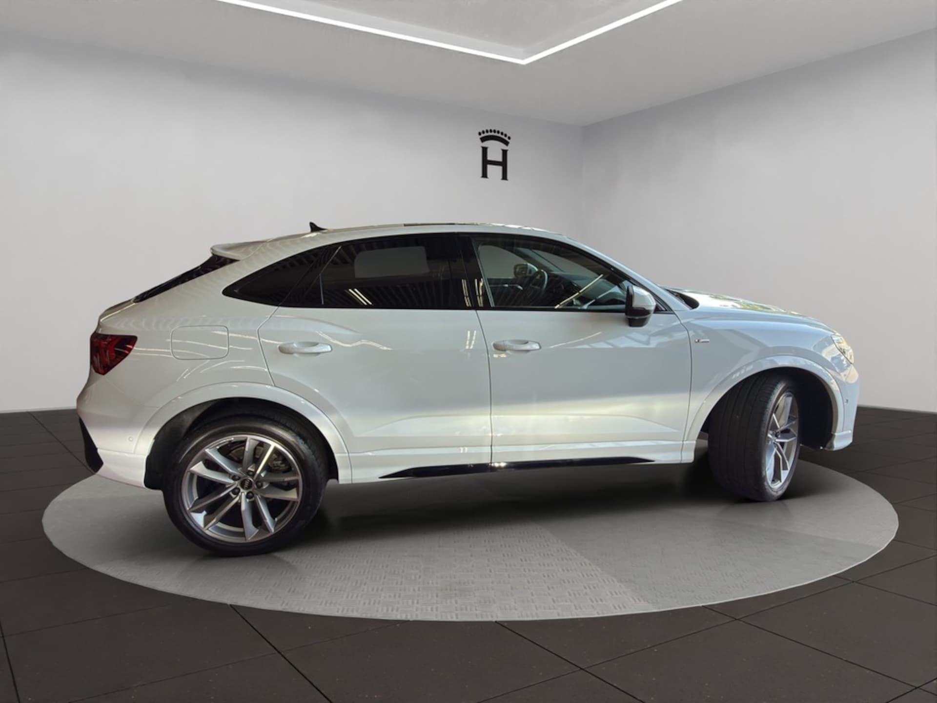 Audi Q3 Sportback S line