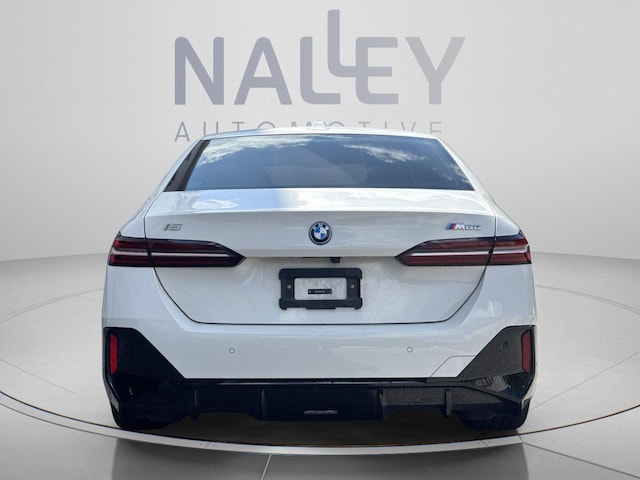 2024 BMW i5