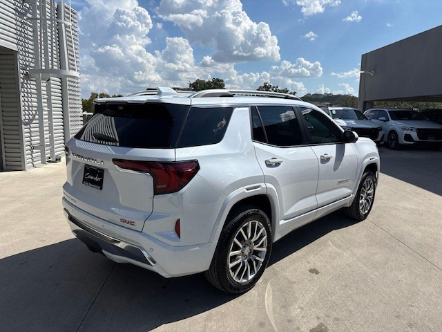 2026 GMC Terrain Denali - Photo 6