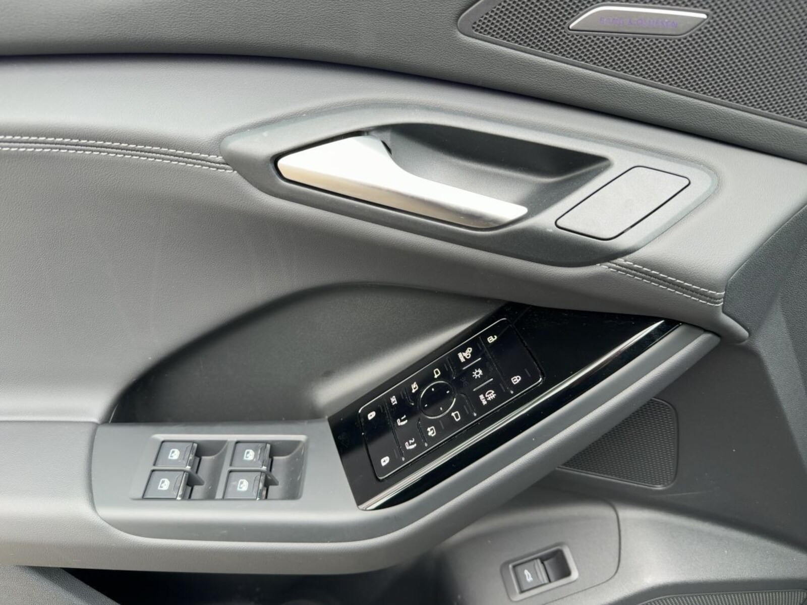 Audi Q6 e-tron – Bild 15
