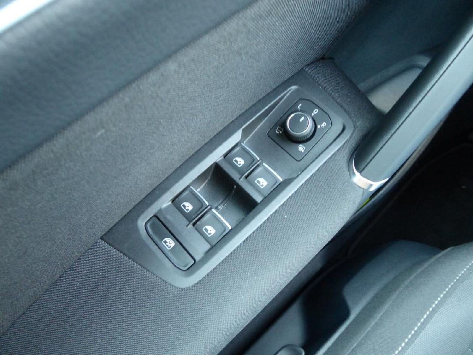 Volkswagen Touran – Bild 14