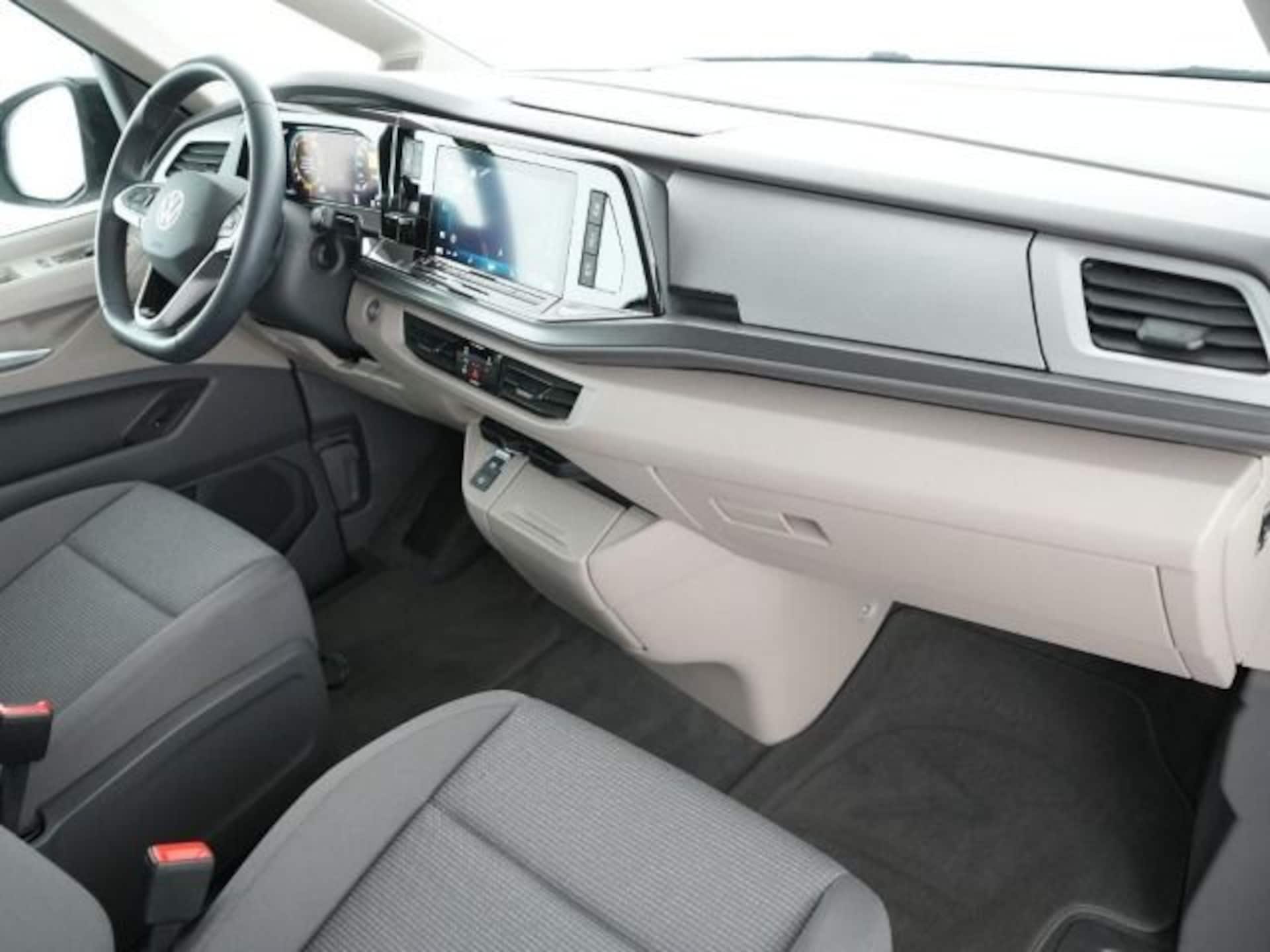 Volkswagen Multivan Basis-Modell