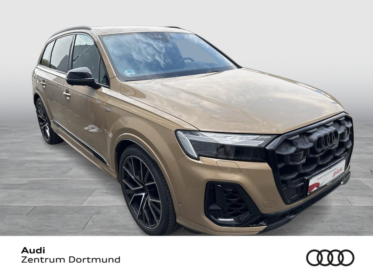 Bild über Audi Q7 SUV S line business TFSI quattro 250 kW tiptronic - für weitere Informationen kontaktieren Sie den Audi Partner