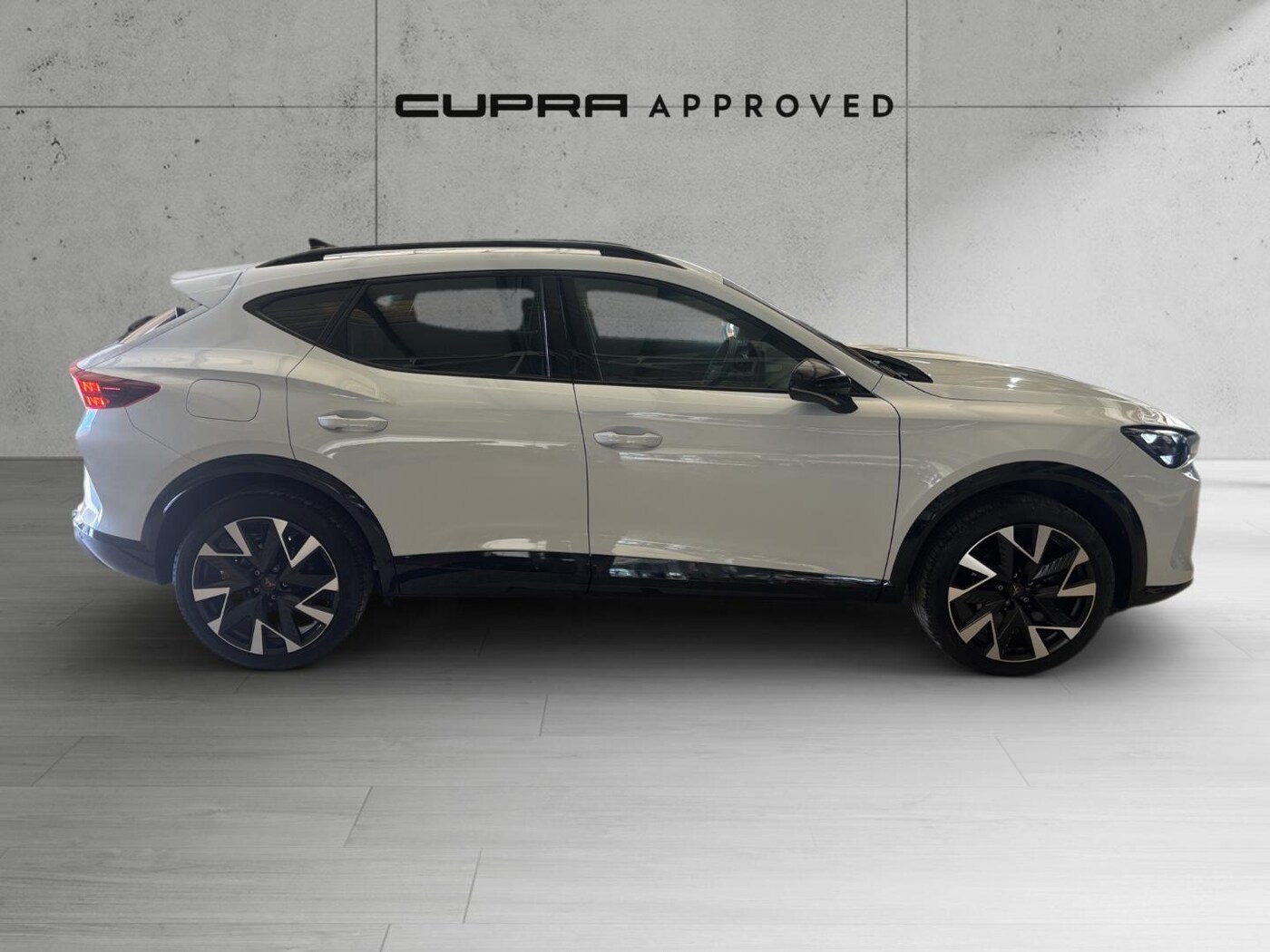 CUPRA Formentor 1.5 eTSI DSG 110 kW (150 CV) — photo 3