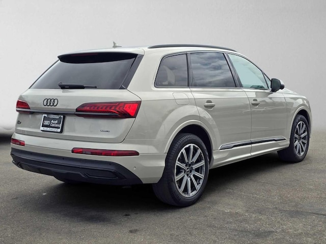 2023 Audi Q7