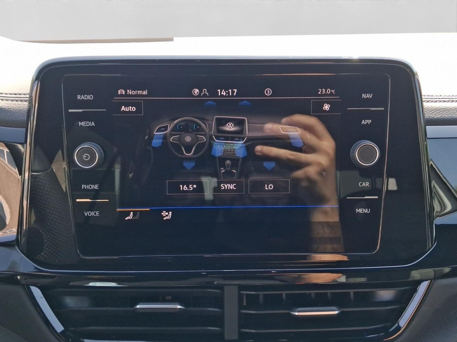 Volkswagen T-Roc – Bild 15
