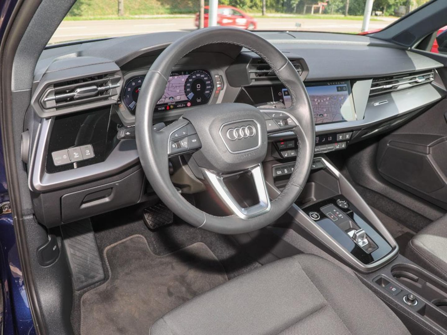 Bild über Audi A3 Sportback 35 TFSI S tronic - für weitere Informationen kontaktieren Sie den Audi Partner