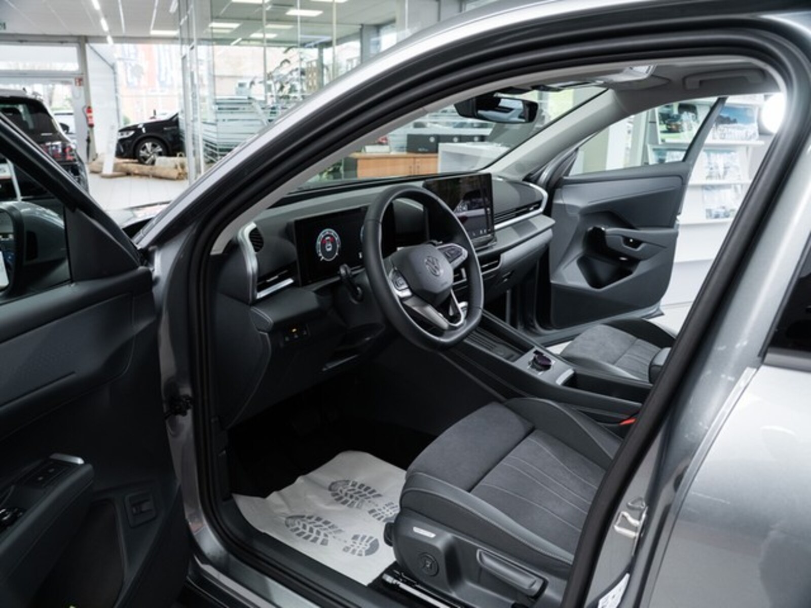 Volkswagen T-Roc – Bild 9