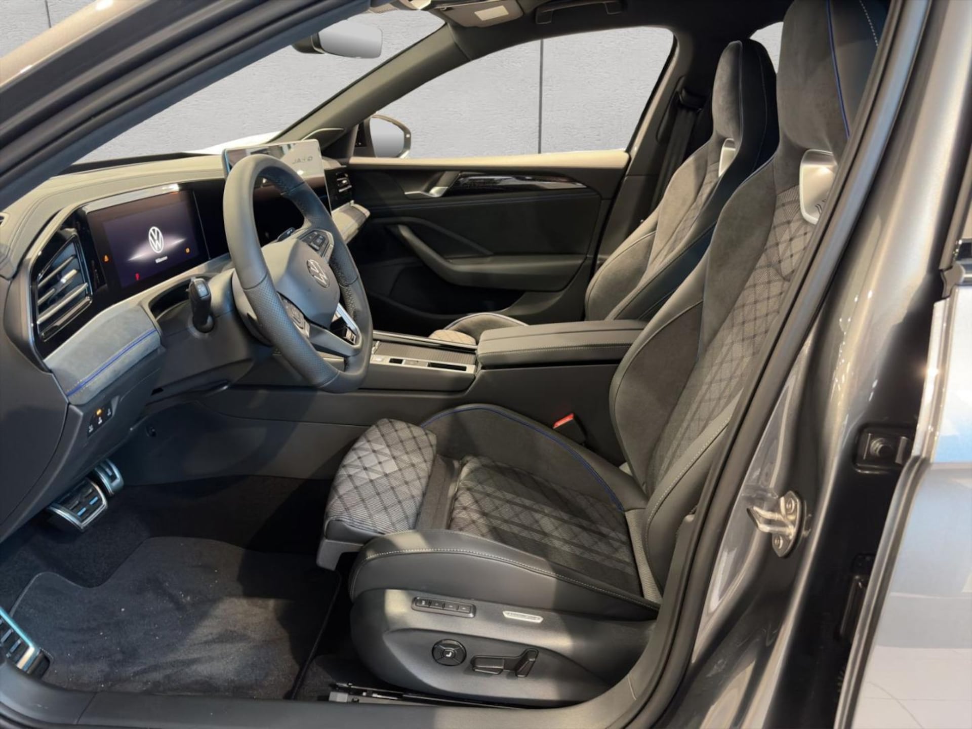 Volkswagen Passat R-Line