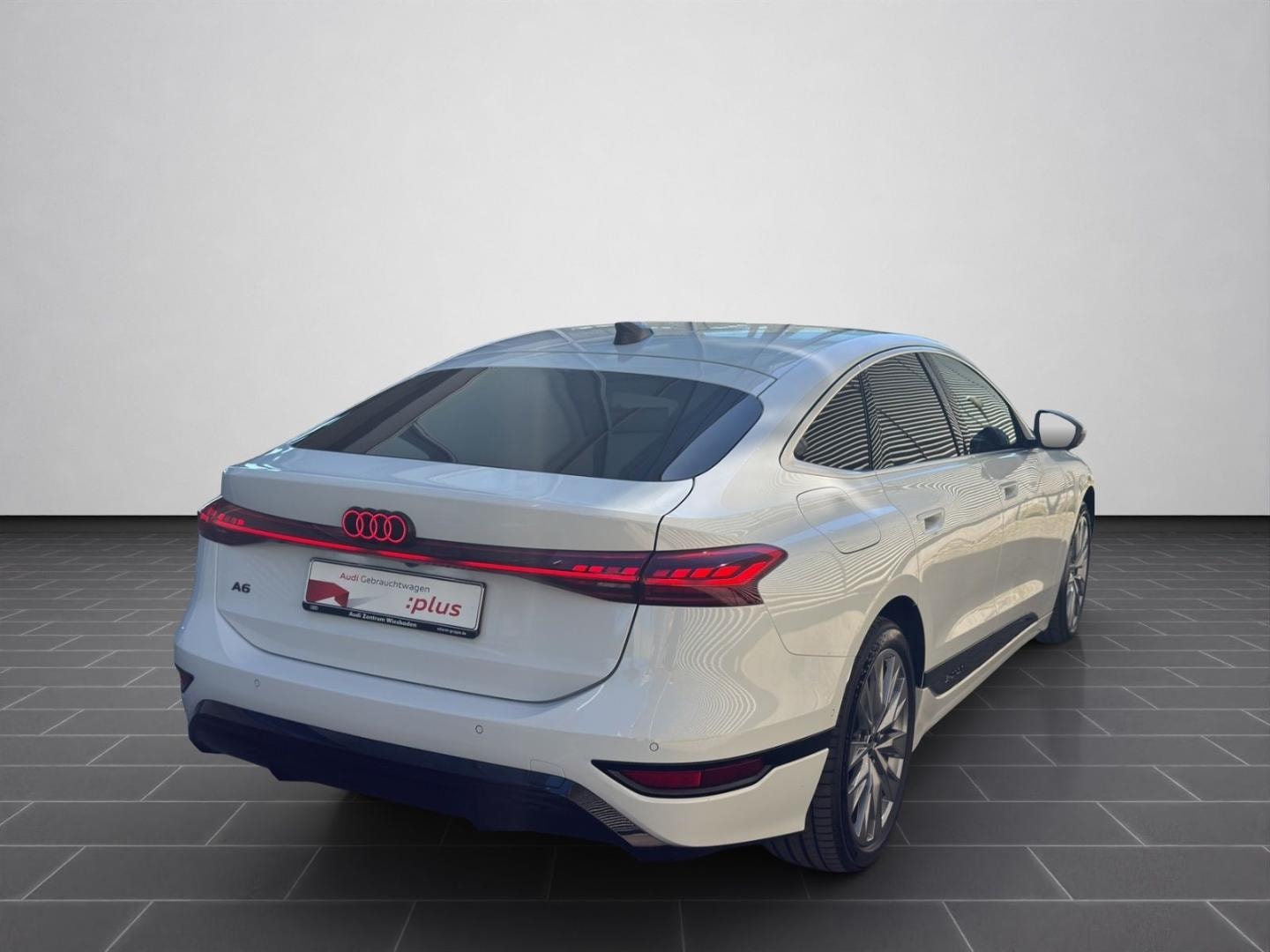 Bild über Audi A6 Sportback e-tron e-tron performance - für weitere Informationen kontaktieren Sie den Audi Partner