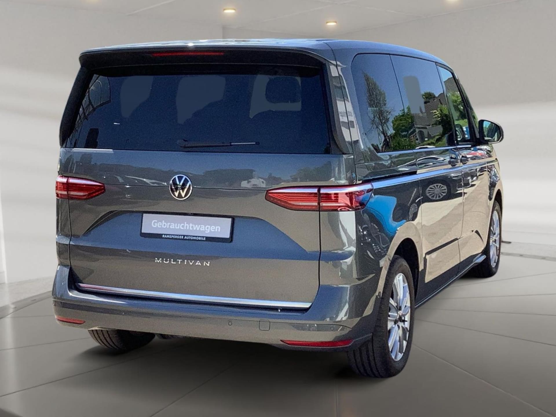 Volkswagen Multivan Style