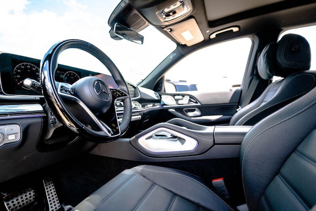2026 Mercedes-Benz GLS 450