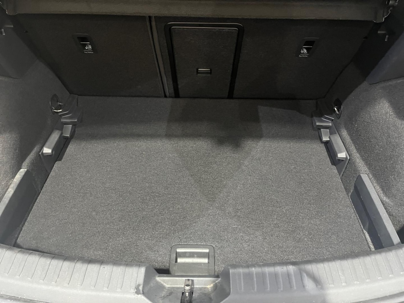 CUPRA Leon León 1.5 eTSI DSG 110 kW (150 CV) — photo 7