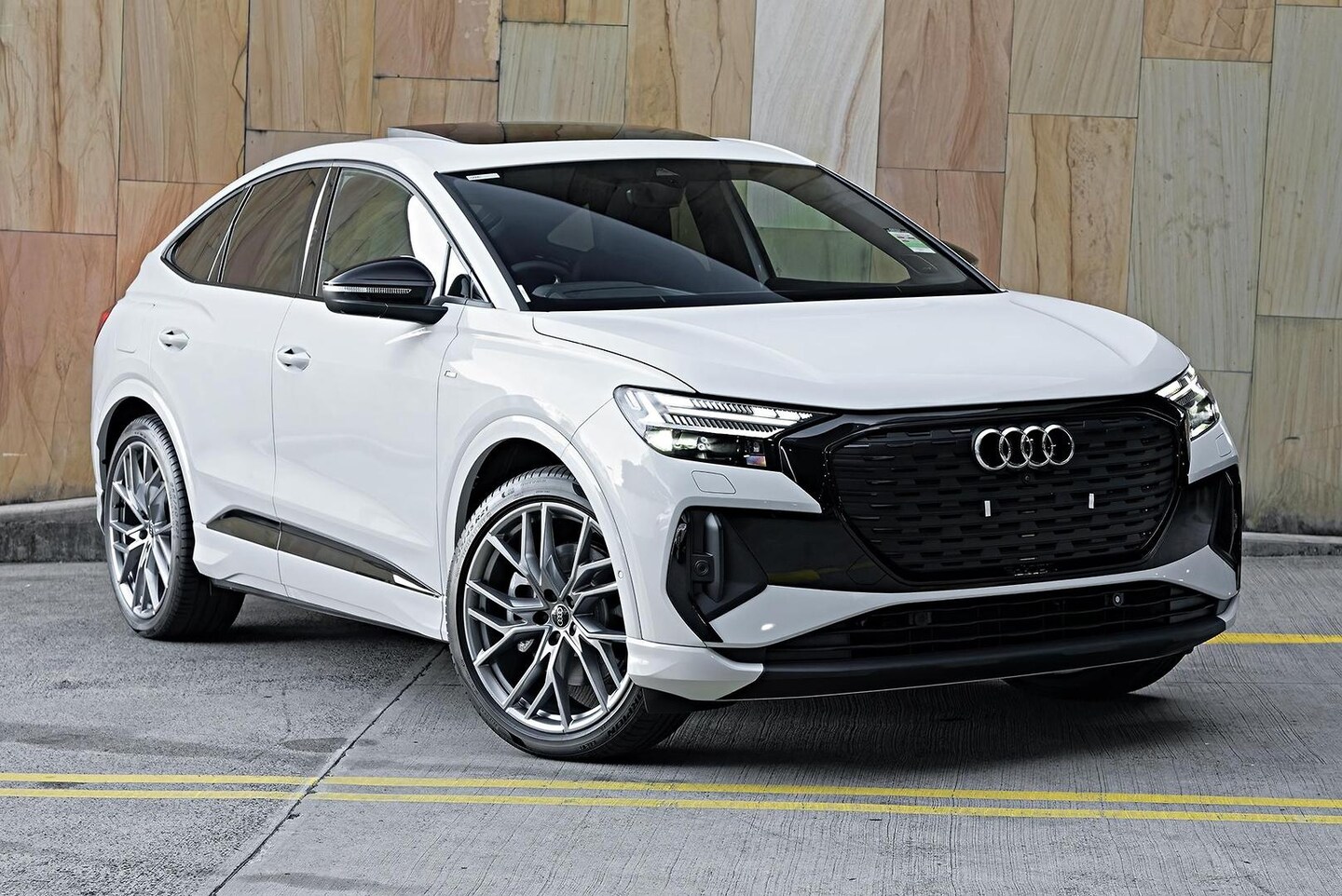 Image about Audi Q4 Sportback e-tron 55 e-tron quattro