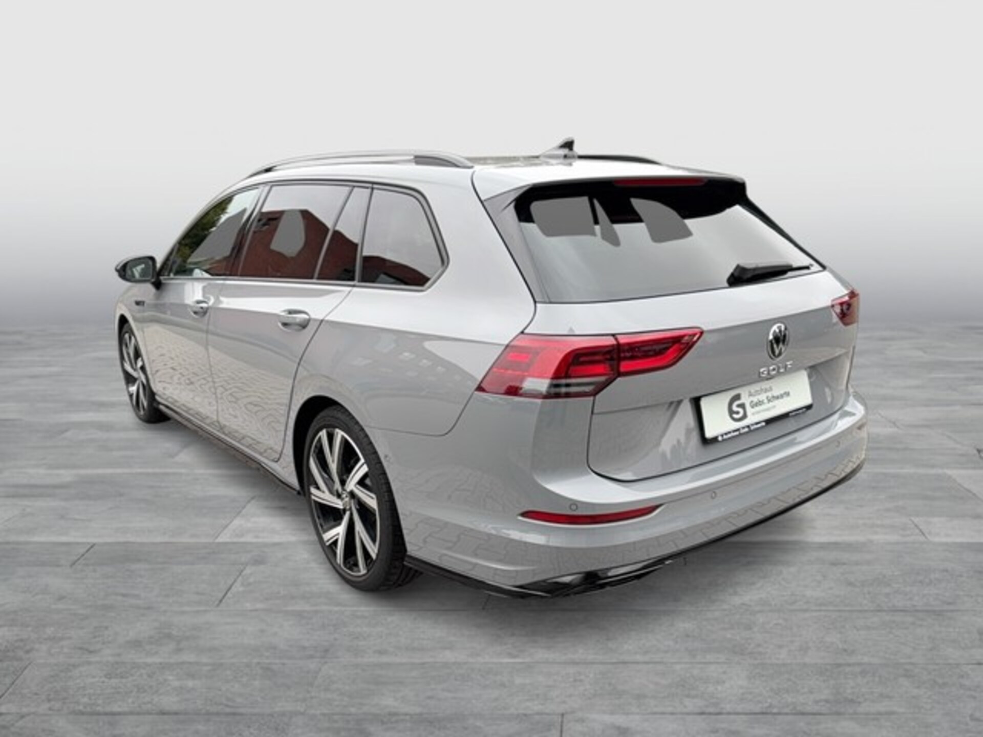 Volkswagen Golf Variant R-Line