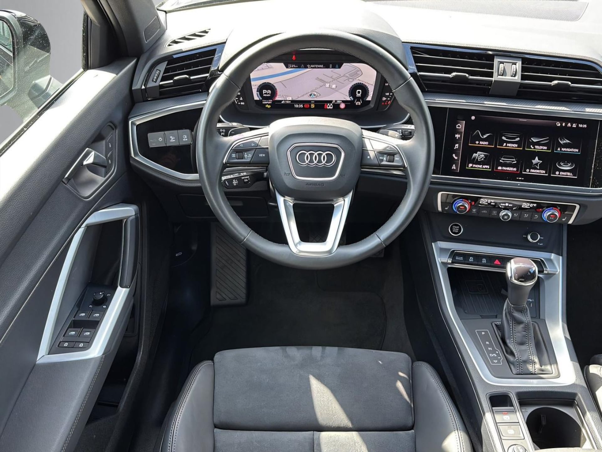Audi Q3 Sportback S line