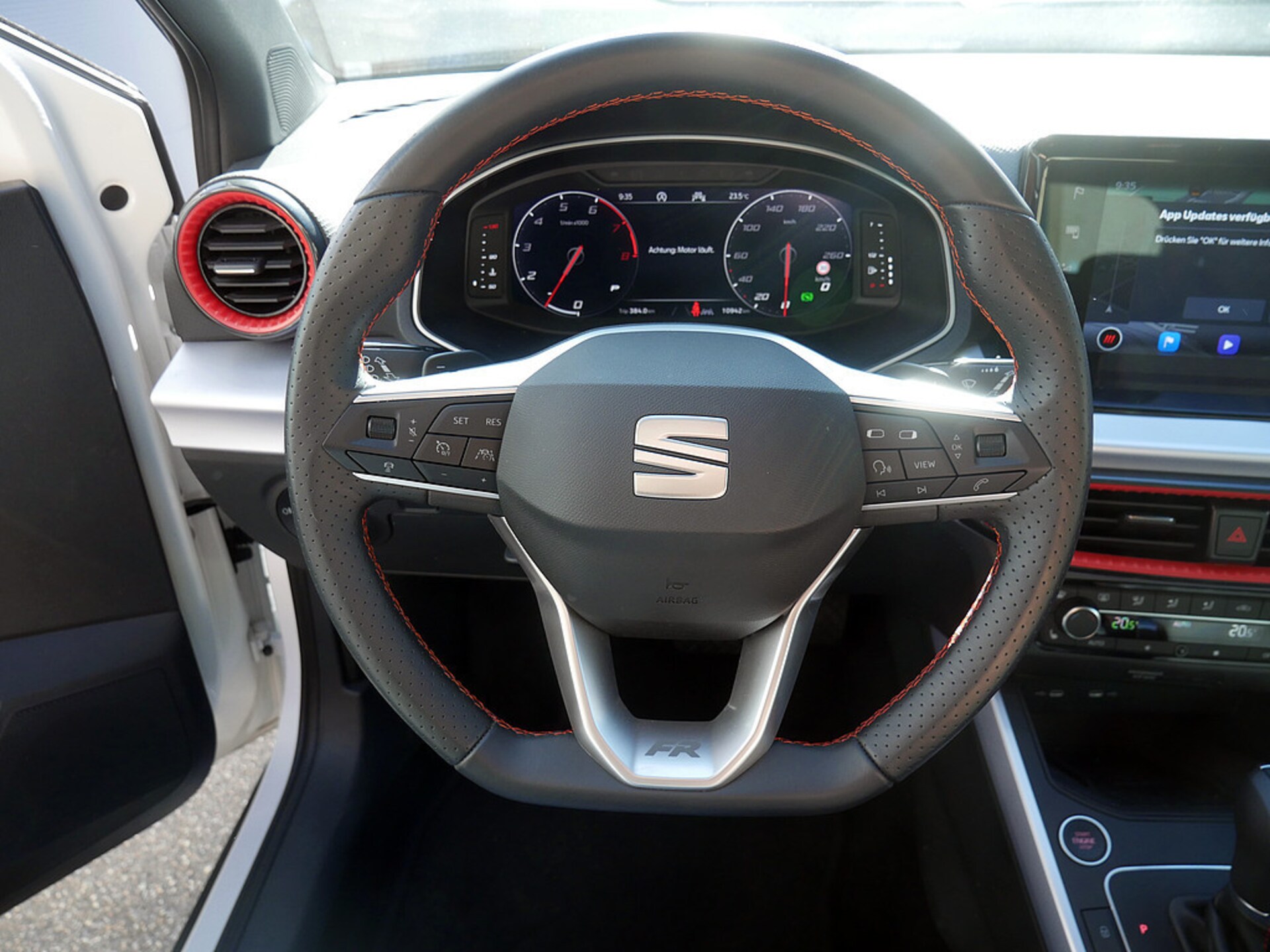 SEAT Arona FR
