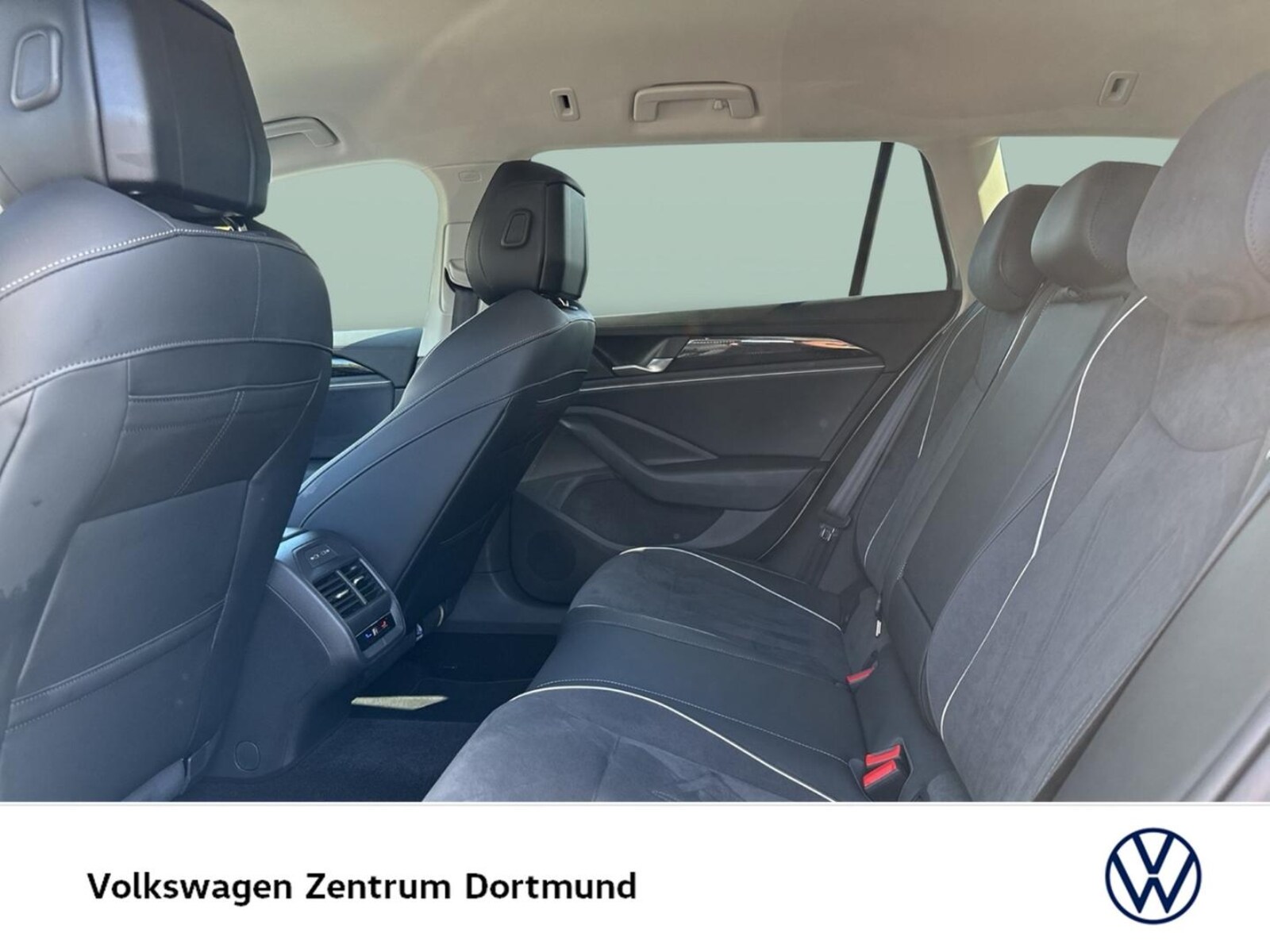 Volkswagen Passat – Bild 9