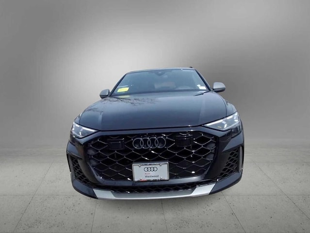 2026 Audi RS Q8 SUV performance