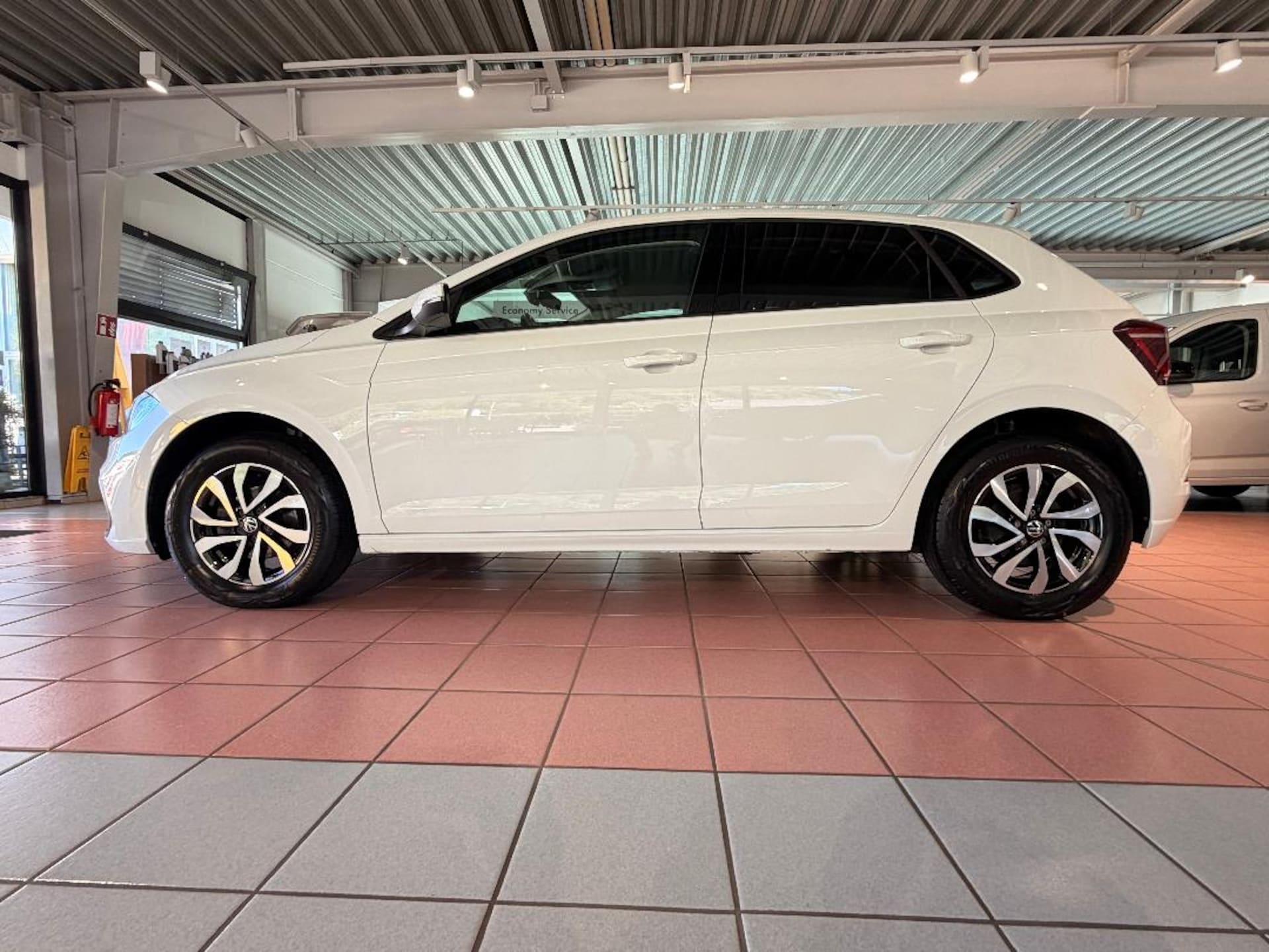 Volkswagen Polo Active