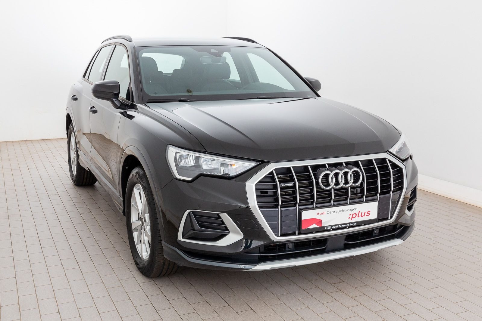 Image about Audi Q3 advanced 40 TFSI quattro S tronic