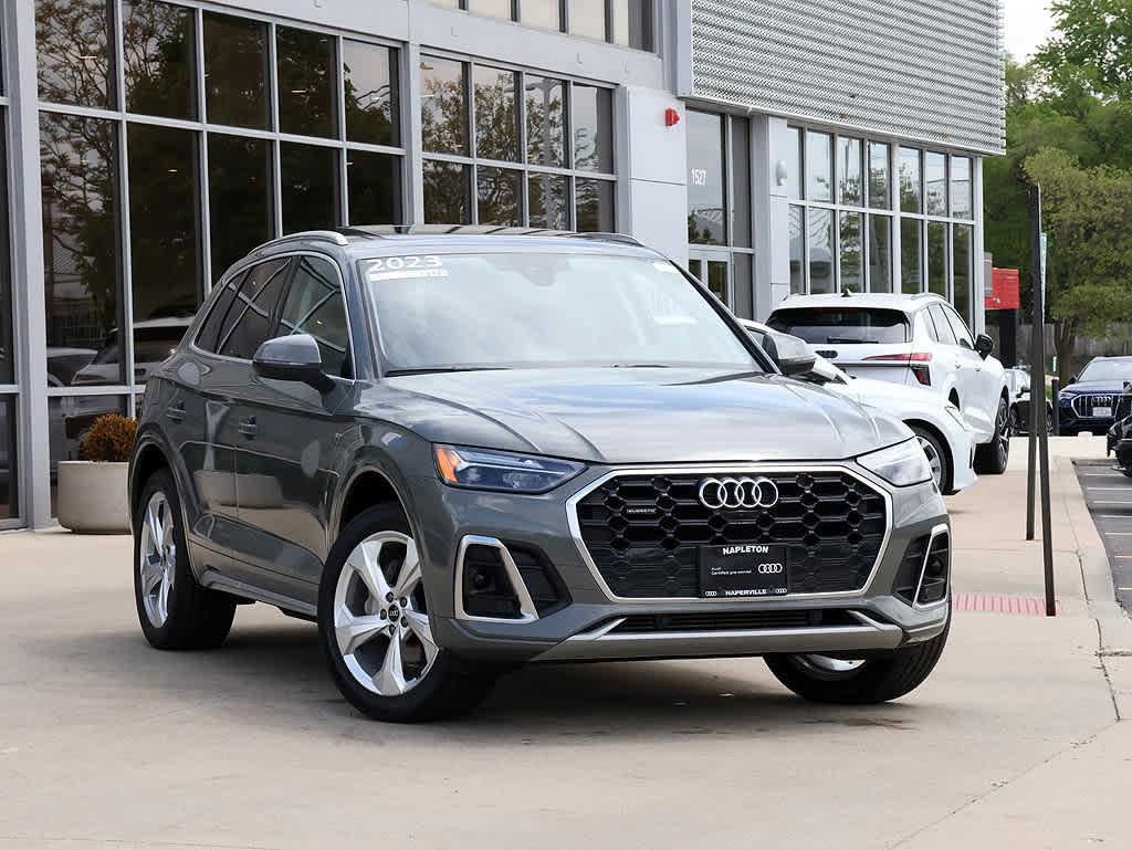 2023 Audi Q5 45 Premium Plus's photo
