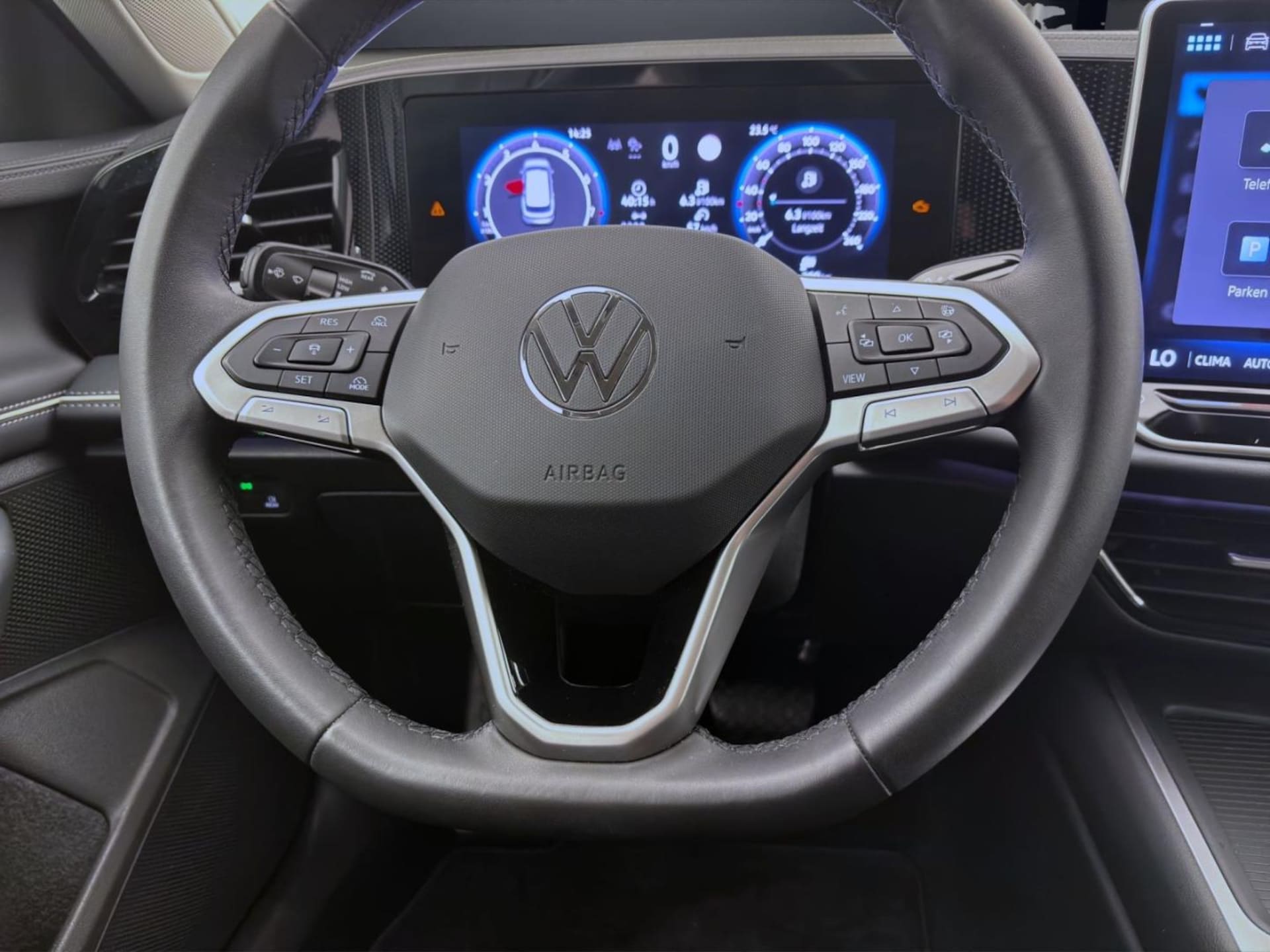 Volkswagen Passat Business