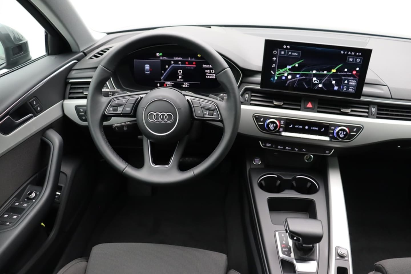 Bild über Audi A4 Limousine S line 40 TDI S tronic - für weitere Informationen kontaktieren Sie den Audi Partner