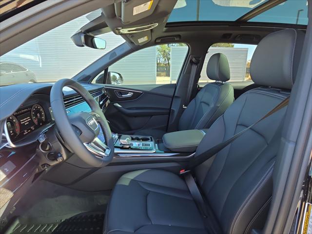 2026 Audi Q7 Premium - Photo 16