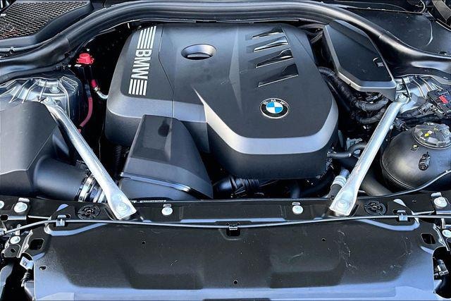 2024 BMW 5 Series 530i - Photo 10