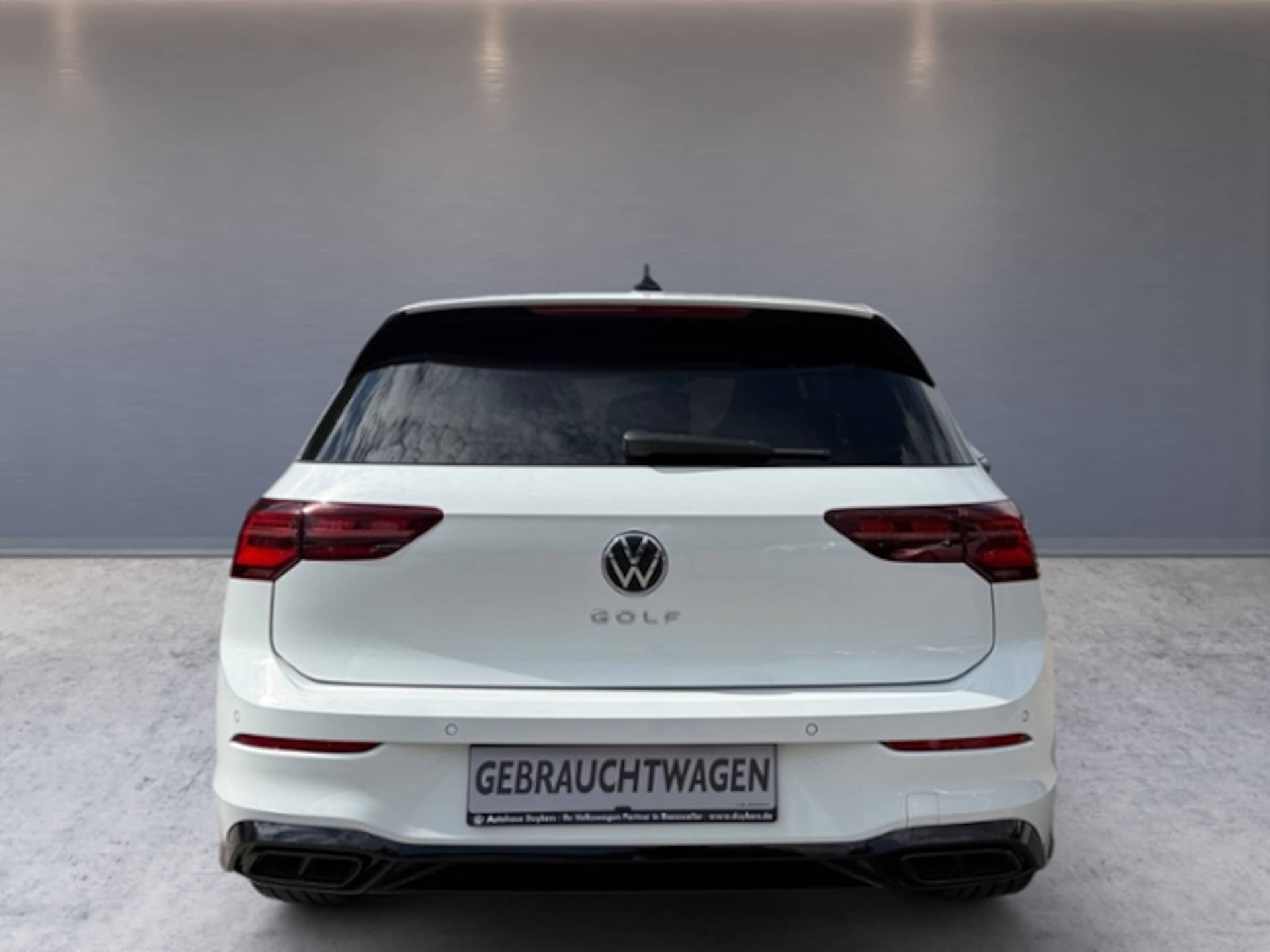 Volkswagen Golf R-Line