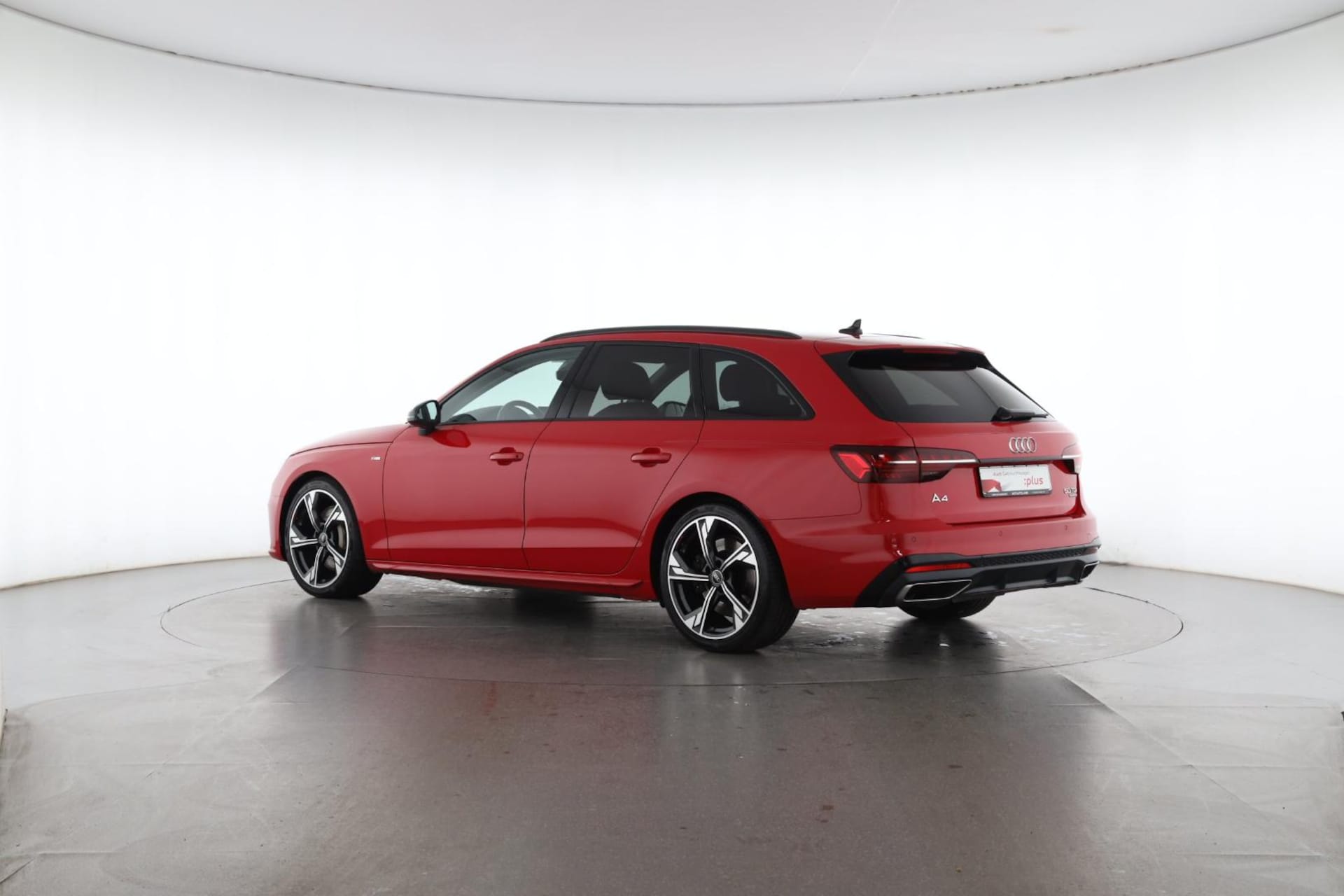 Audi A4 Avant S line