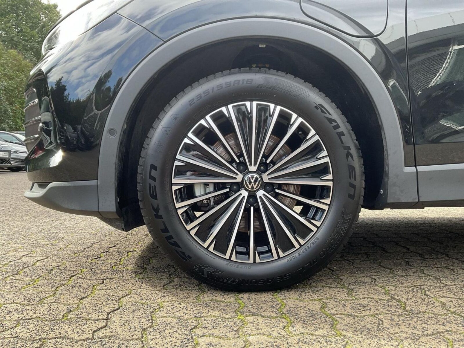 Volkswagen Tiguan – Bild 8