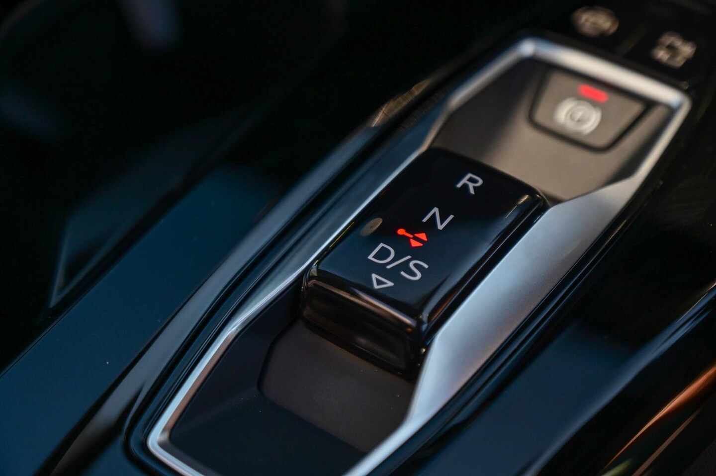 Image about Audi Q5 SUV TDI quattro 150 kW sport