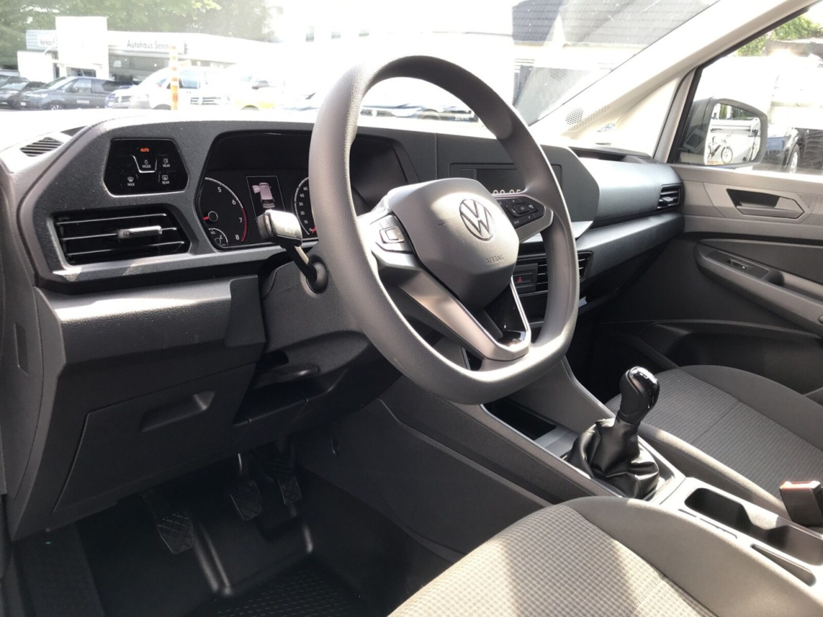 Volkswagen Caddy Cargo – Bild 7