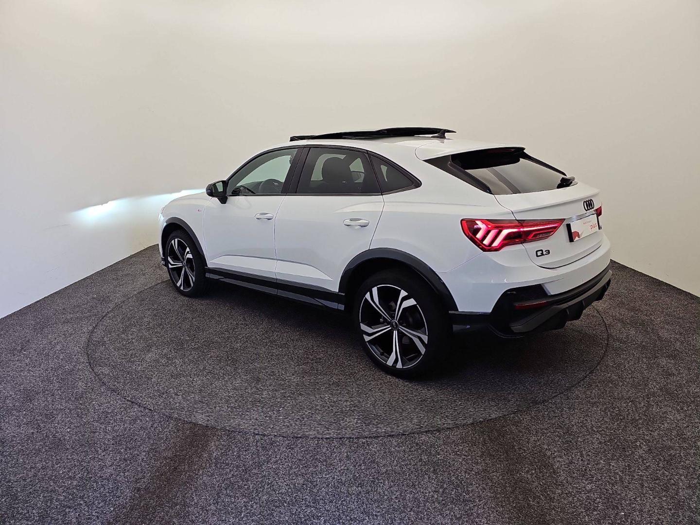 Image about Audi Q3 Sportback S line 35 TDI 110 kW (150 ch) S tronic