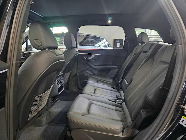 2023 Audi Q7 Premium Plus - Photo 18
