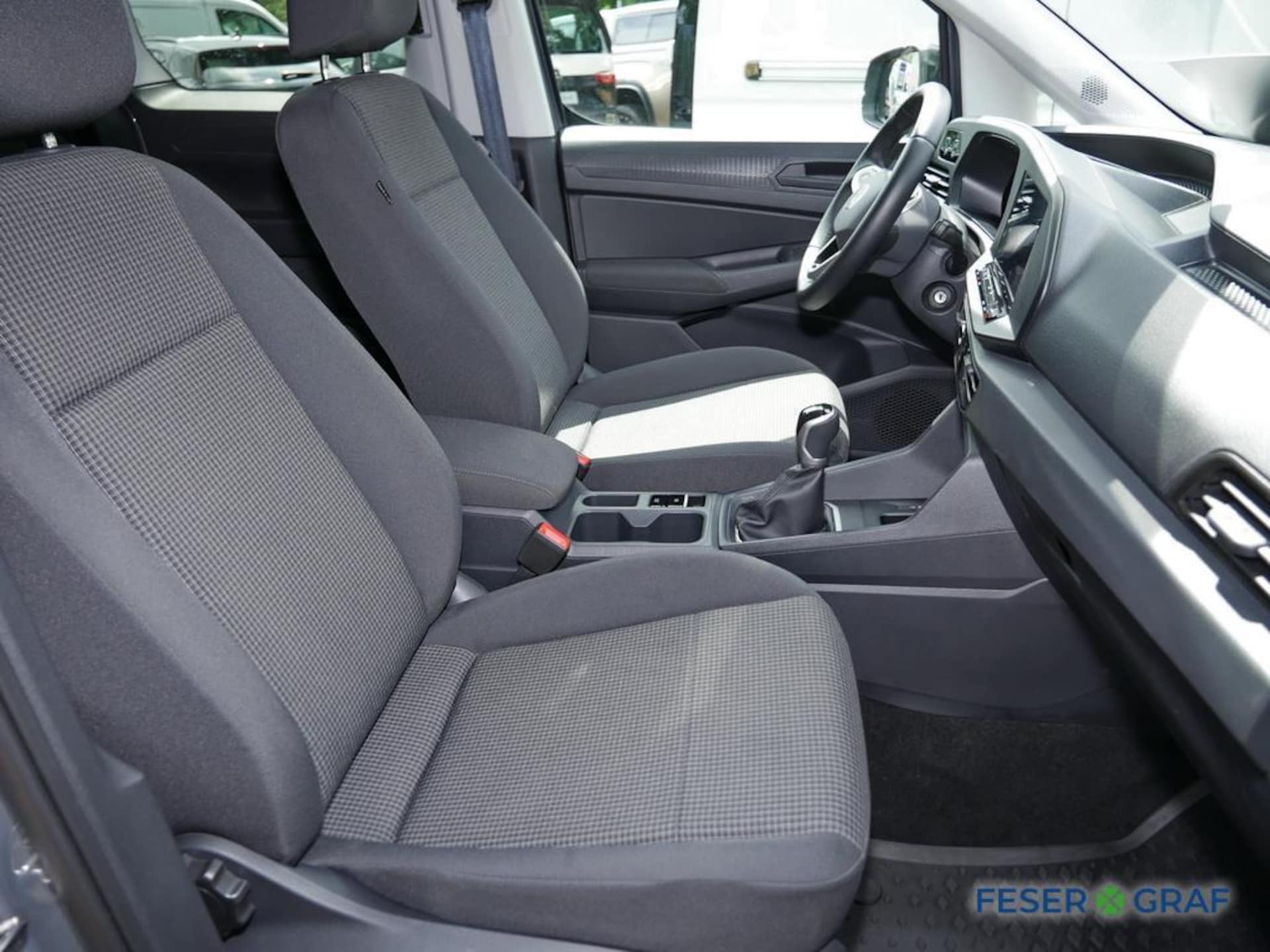 Volkswagen Caddy Basis-Modell