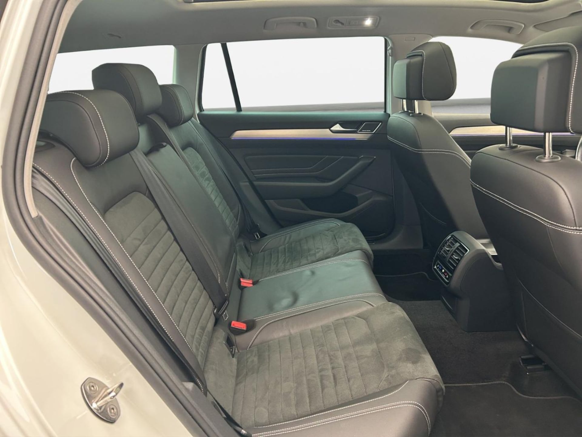 Volkswagen Passat Variant Elegance
