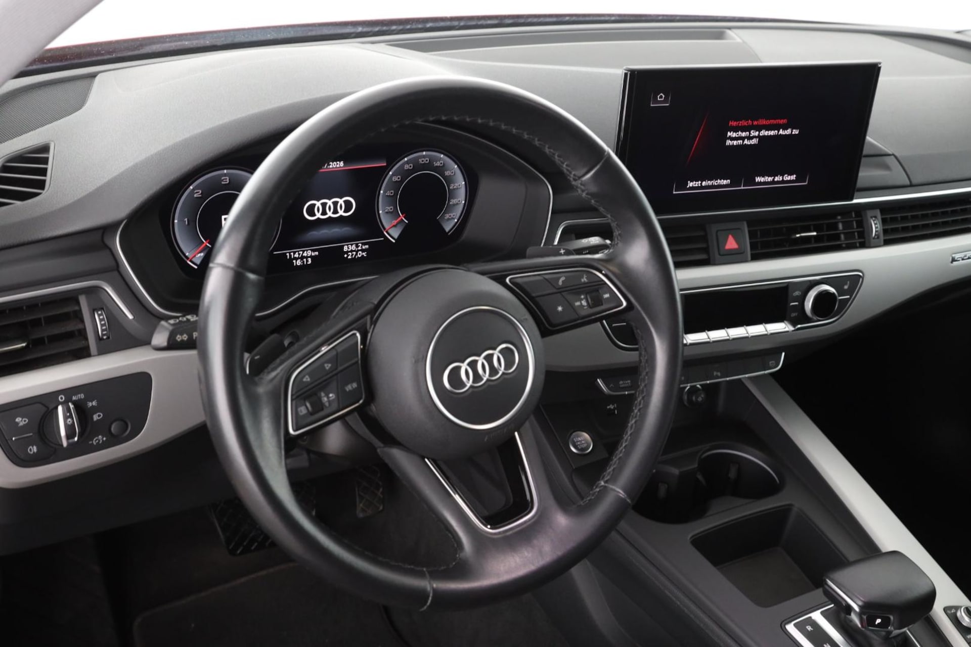 Audi A4 Avant S line
