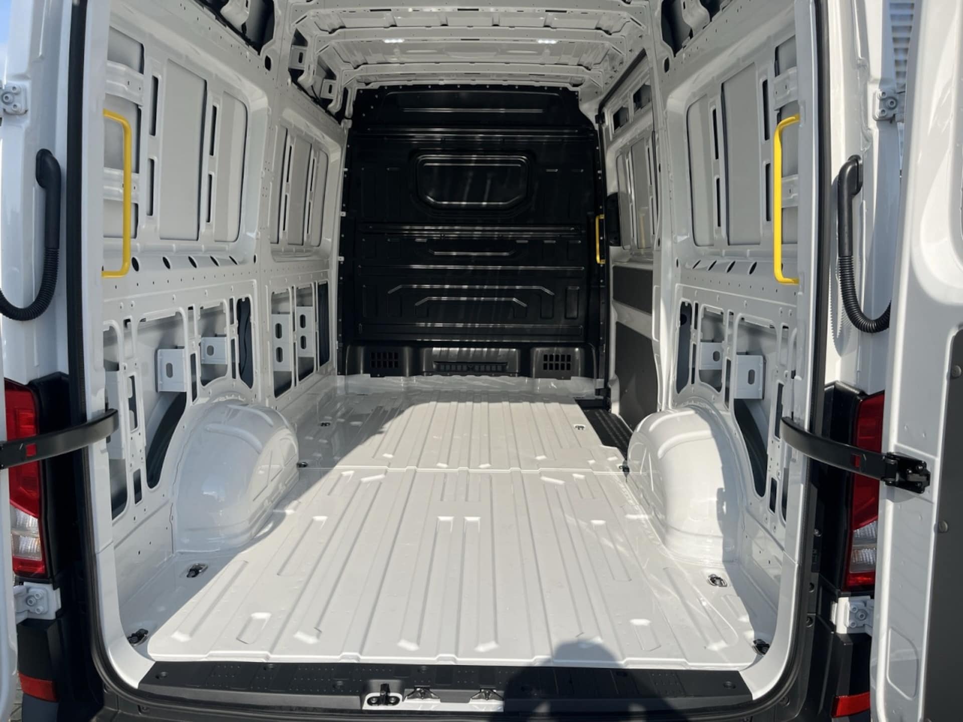 Volkswagen Crafter Kasten mittlerer Radstand