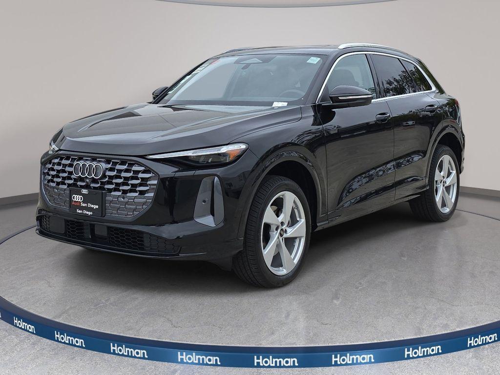 2026 Audi Q5 Premium Plus quattro's photo