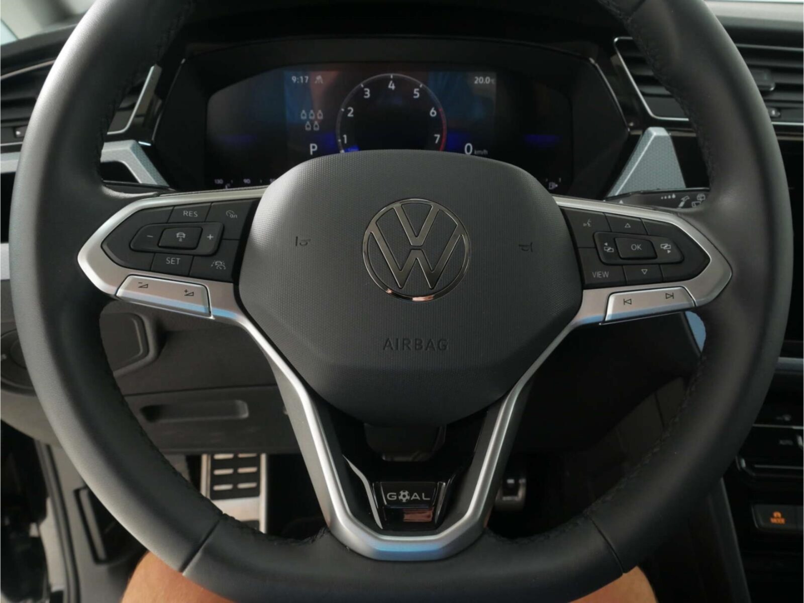 Volkswagen Touran – Bild 11