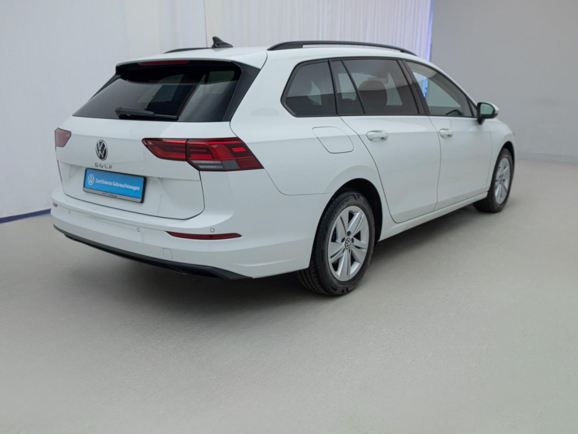 Volkswagen Golf Variant Life