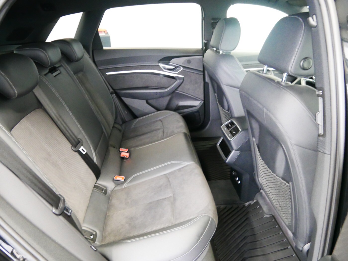 Image about Audi e-tron S line 55 quattro