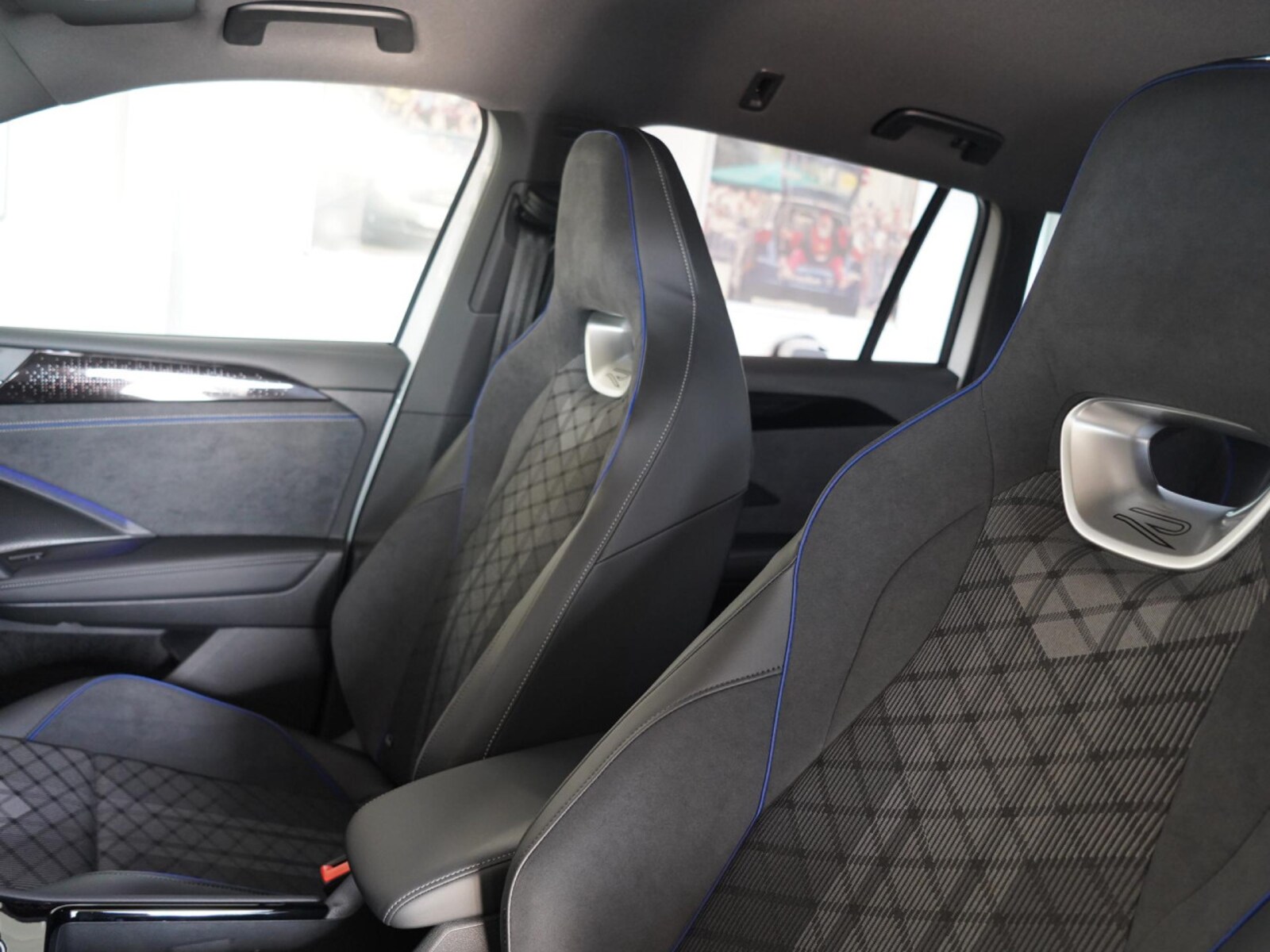Volkswagen Tiguan – Bild 7