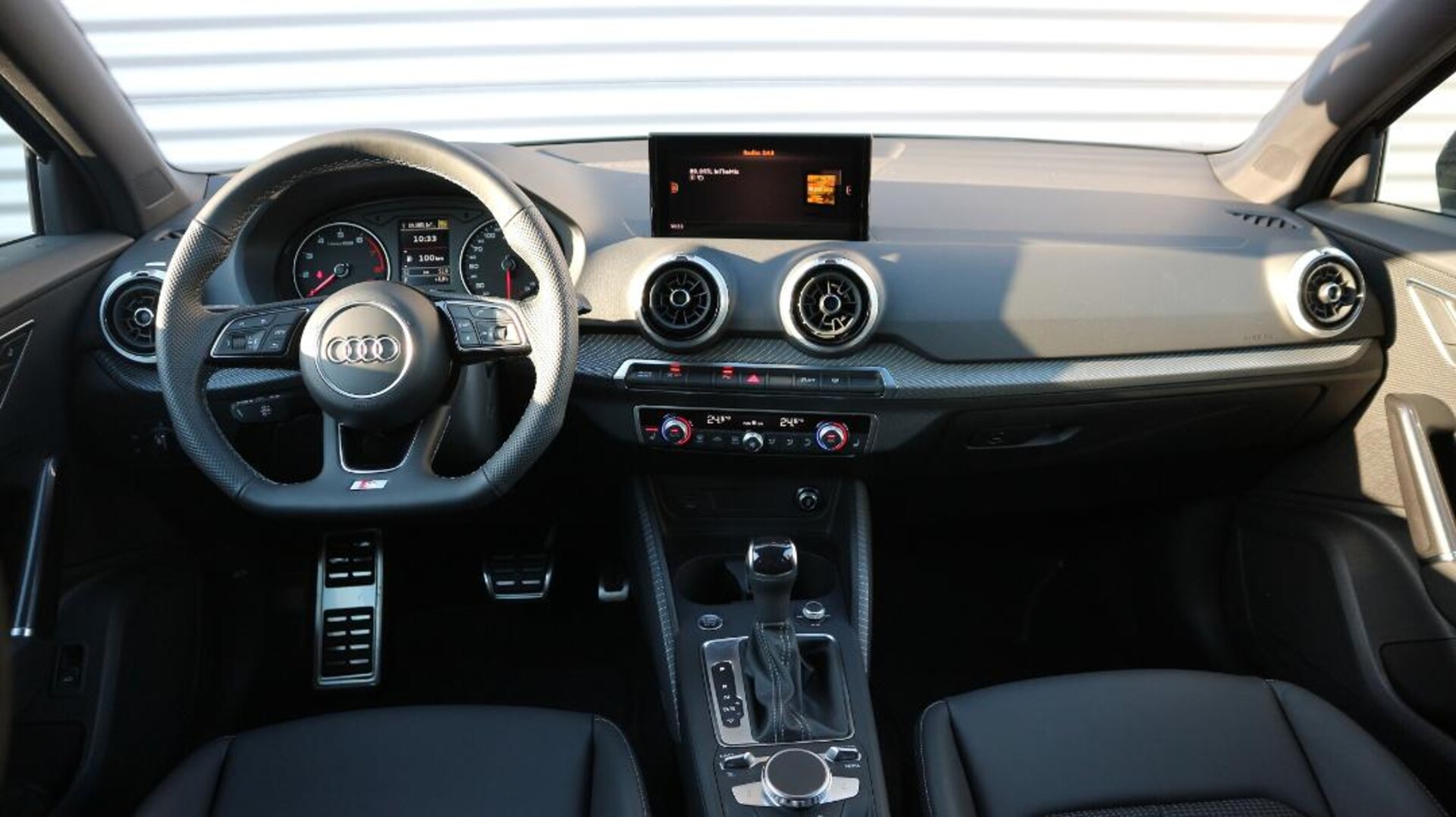 Audi Q2 S line