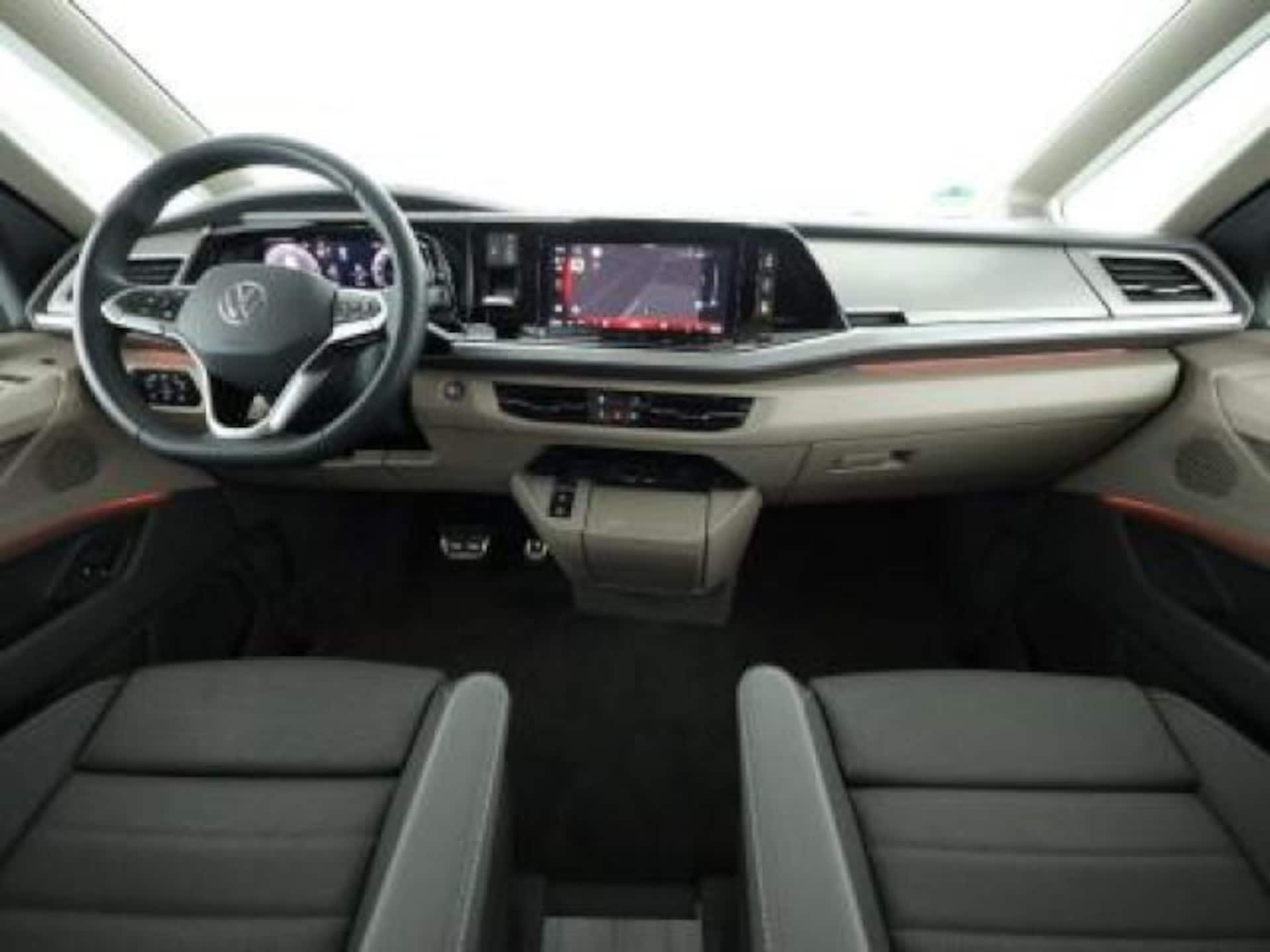 Volkswagen Multivan Langversion Style