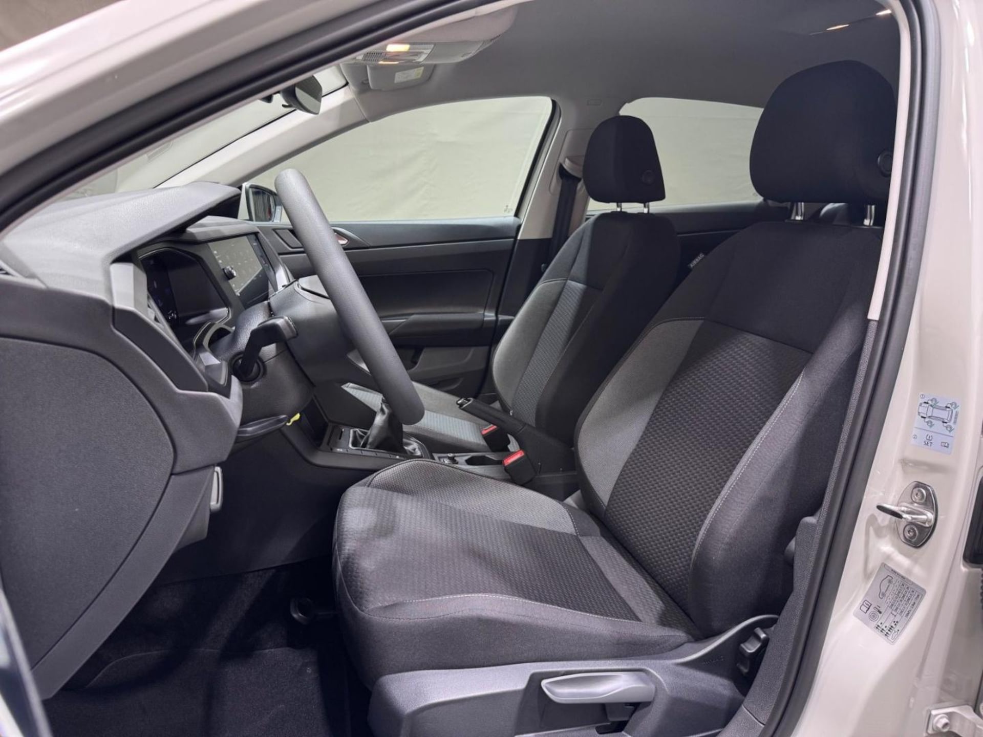 Volkswagen Polo Basis-Modell