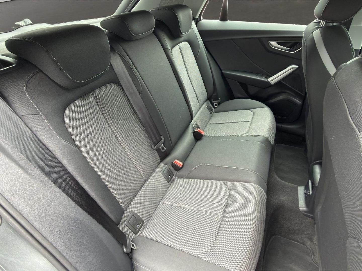 Bild über Audi Q2 S line 35 TFSI S tronic - für weitere Informationen kontaktieren Sie den Audi Partner